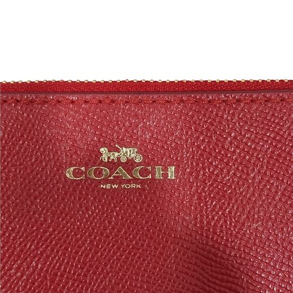 NWT! COACH! RICH RED GENUINE LEATHER WRISTLET, PURSE, BAG, WALLET! TAG INSIDE! - Picture 3 of 8